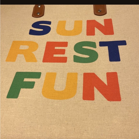 🎉HOST PICK🎉 GOOD VIBES Beach Bag PLUS Free Swimsuit! - Picture 2 of 12